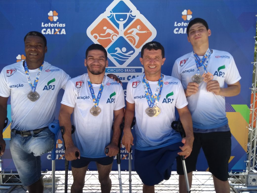Nadadores da Associação Paralímpica de Joinville/Krona conquistam 6 medalhas na 1° fase do Circuito Brasil Paralímpico Loterias Caixa.