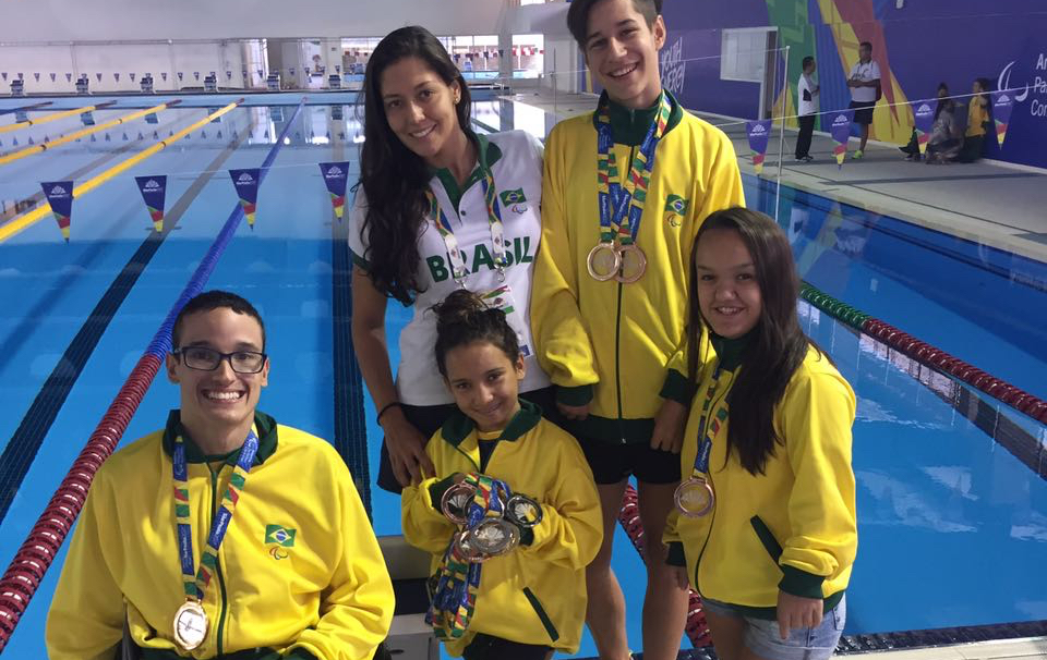 Atletas da Nadoville Krona conquistam 11 medalhas pelo Brasil nos Jogos Parapan-Americanos de Jovens