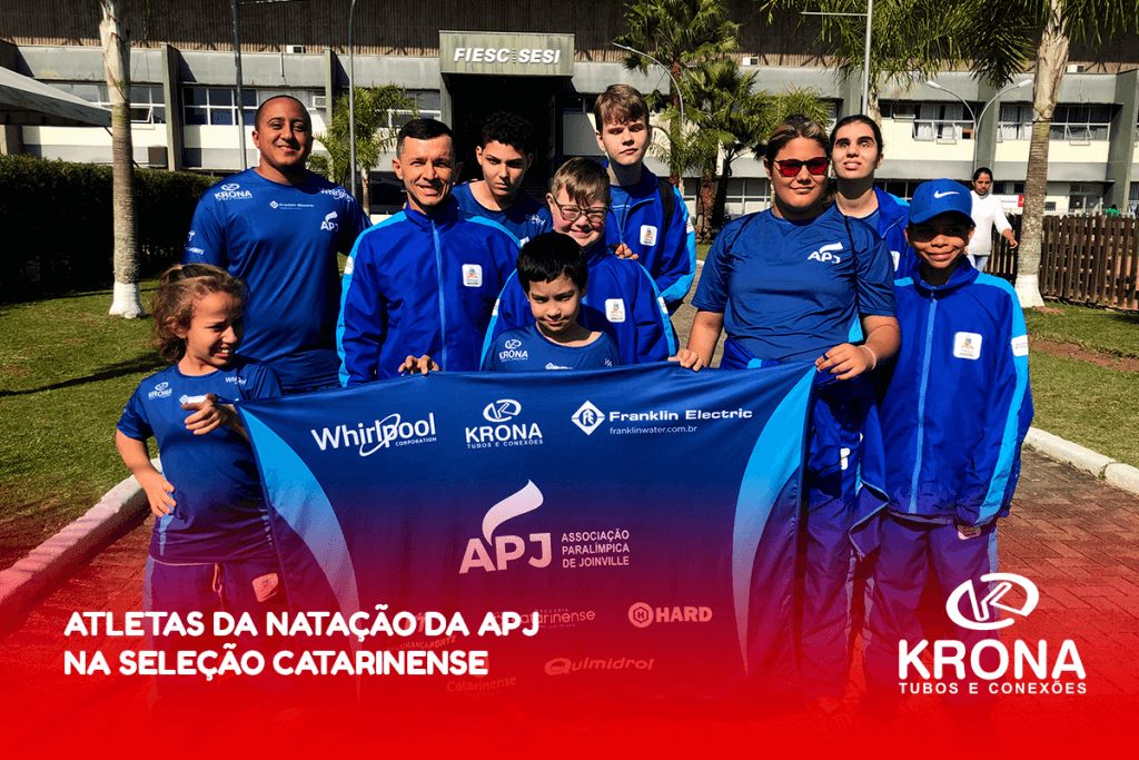 Atletas da natação da APJ na seleção catarinense